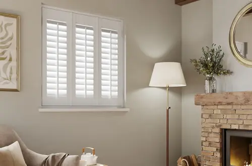 TSSUS_108_FauxWood_Full_Height_Snow_White_Central.webp