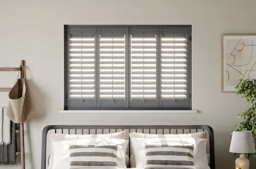 TSSUS_51_Hardwood_Full_Height_Traffic_Grey_Central.webp
